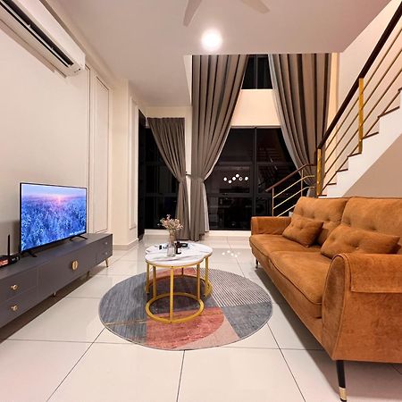 Modern Suites At Arte Mont Kiara By Iconique Kuala Lumpur Zewnętrze zdjęcie