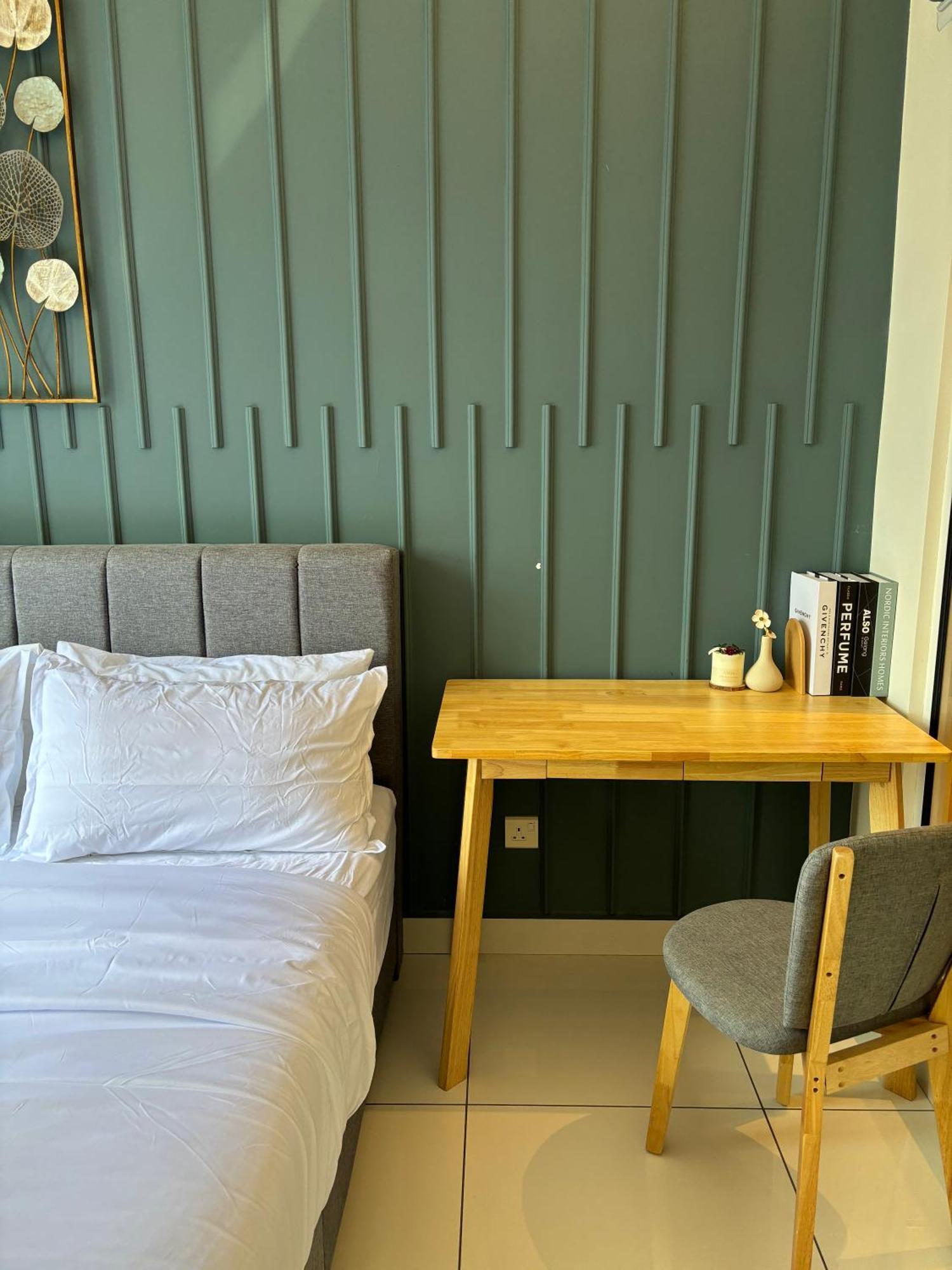 Modern Suites At Arte Mont Kiara By Iconique Kuala Lumpur Pokój zdjęcie