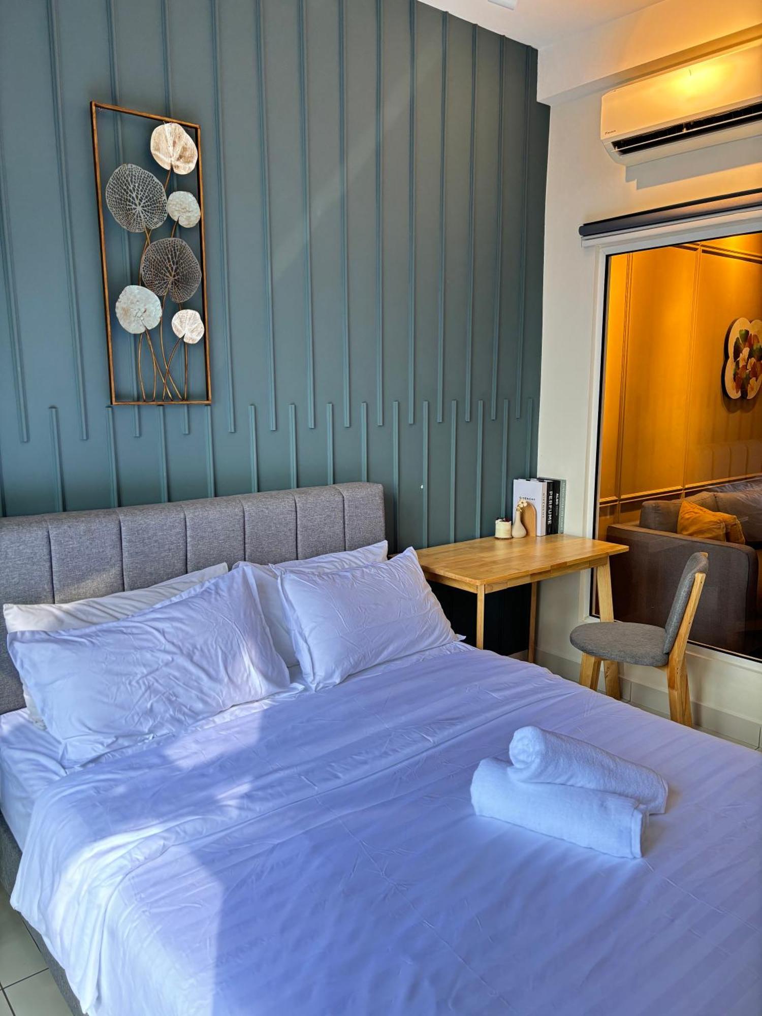 Modern Suites At Arte Mont Kiara By Iconique Kuala Lumpur Pokój zdjęcie